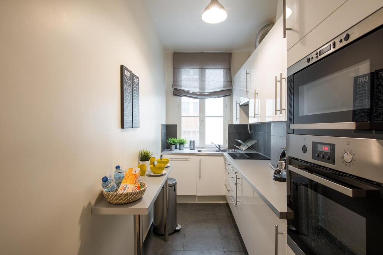 2 Bedroom Appartement Near Tour Eiffel & Trocadero Παρίσι Εξωτερικό φωτογραφία